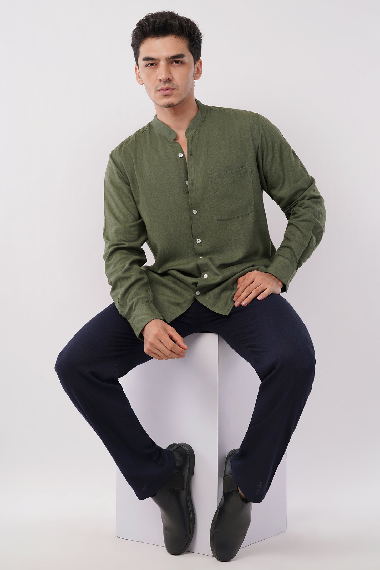 Men's navy blue linen blend trousers - natural fabric breathable summer workwear for men - size inclusive S to 5XL - office wear smart casual India - Tofflane clothes worth keeping
Men's dark blue linen pants front view - lightweight natural fabric trousers for Indian heat - size inclusive men's workwear - premium basics India - Tofflane
Men's navy linen trousers full styled look - smart casual office wear India - breathable natural fabric men's pants - size inclusive S to 5XL - Tofflane India