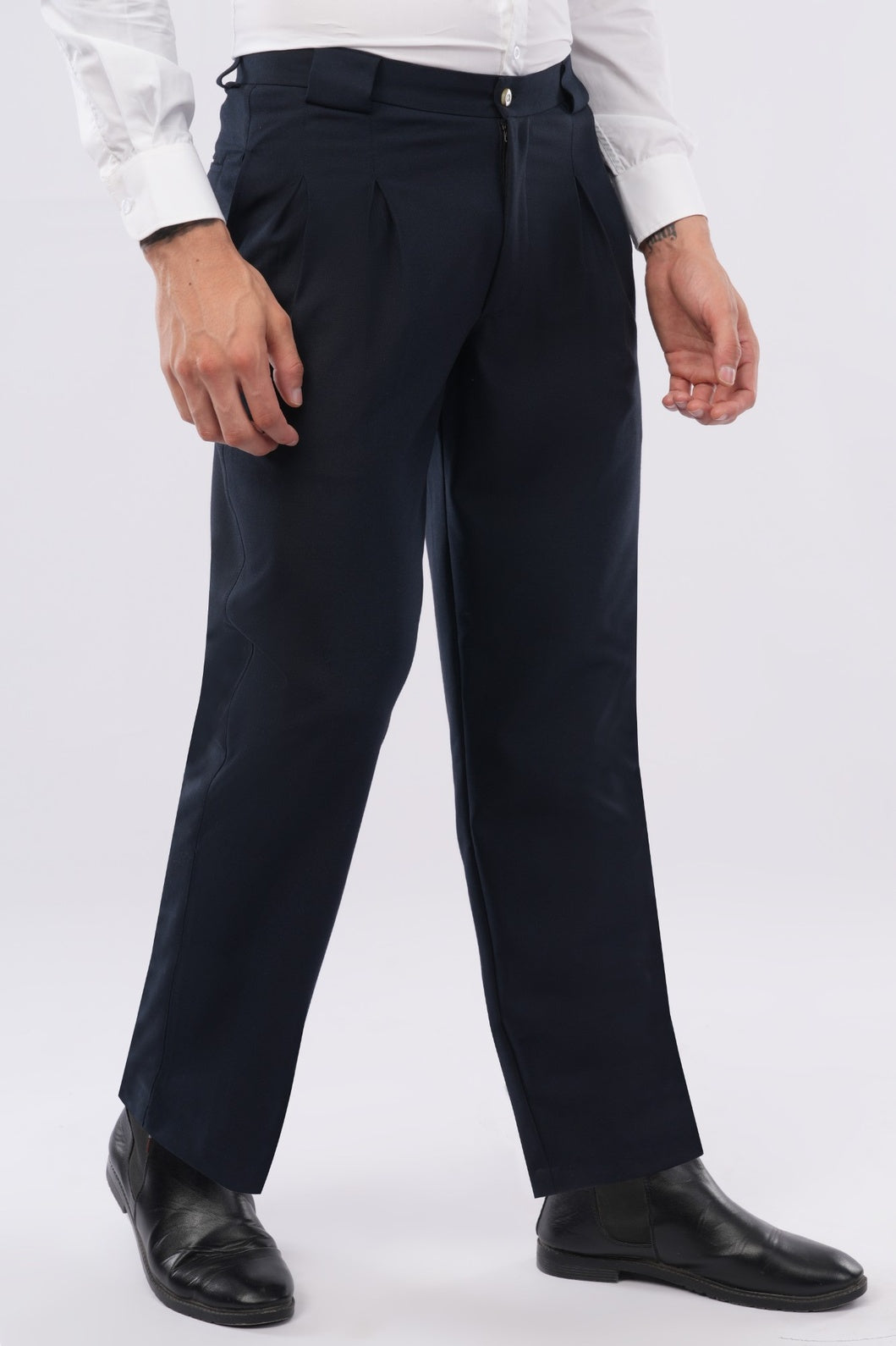 Everyday performance pleat pants